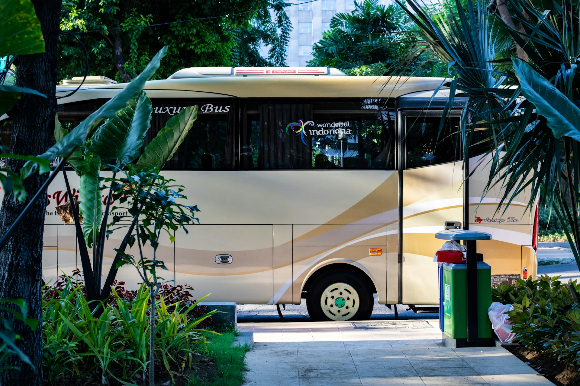 Neoplan Tourliner Şoförlü Kiralama